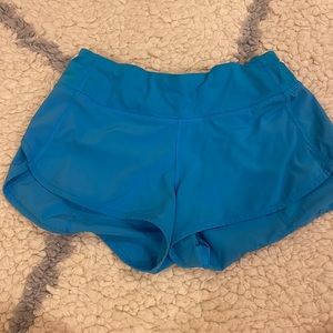 lulu shorts!!